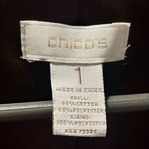 A beautiful vintage Chico’s size 1 blazer jacket. Gorgeous brown sequins.